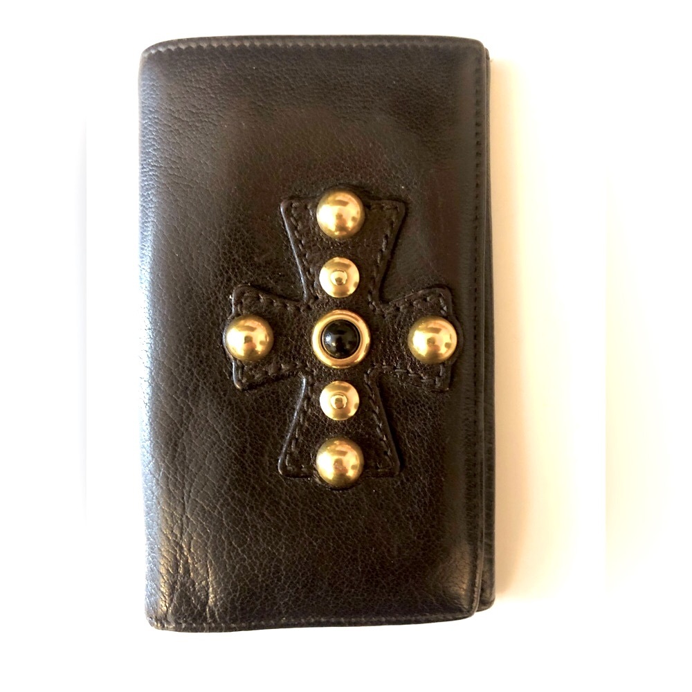 SOLD! 💥 YSL Yves Saint Laurent wallet. Chocolate Brown